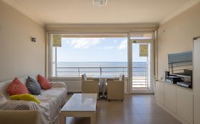 Renovated Studio With Amazing Seaview T119